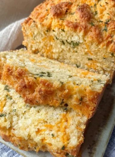 Freshly baked Cheddar Bay Biscuit Bread served warm with butter.