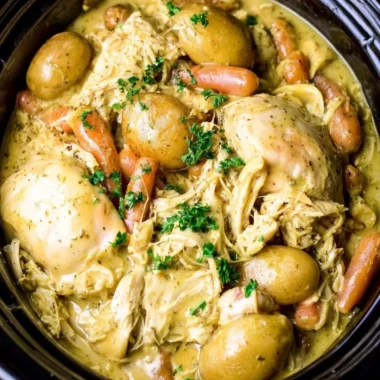 Crockpot Ranch Chicken with fresh vegetables in a slow cooker